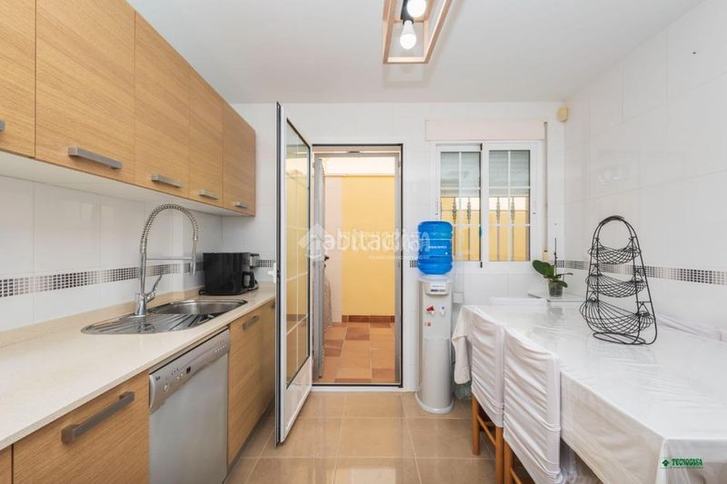 Foto fd203404-4180-4c0a-a266-2becf4162256. Casa aparellada amb aparcament piscina a Vera ciudad Vera