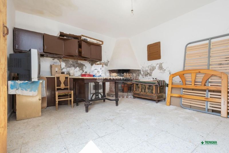 Foto 3f3858f0-8964-40bf-917f-0e1995d8ad58. Casa amb aparcament a Antas