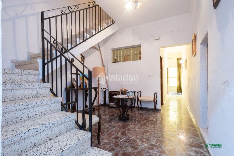 Foto a14161ea-9b14-4c5d-b14e-8fa1b1d04c29. Casa amb aparcament a Antas