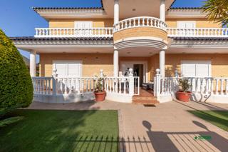 Casa a Vera Ciudad. Casa en venta en vera
