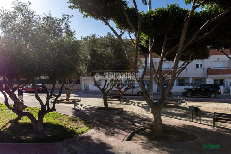 Foto eb728ee9-29aa-4d76-b599-f11fe2ffe539. Local comercial traspaso en venta en Vera ciudad Vera