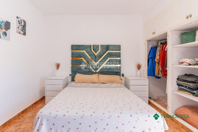 Foto baedf6da-2f20-4fe2-9366-32b8b4428c78. Casa aparellada amb calefacció aparcament a La Gangosa Vícar