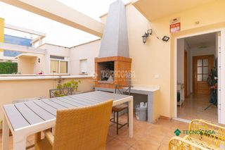 Flat in Las Cabañuelas. Piso en venta en vícar