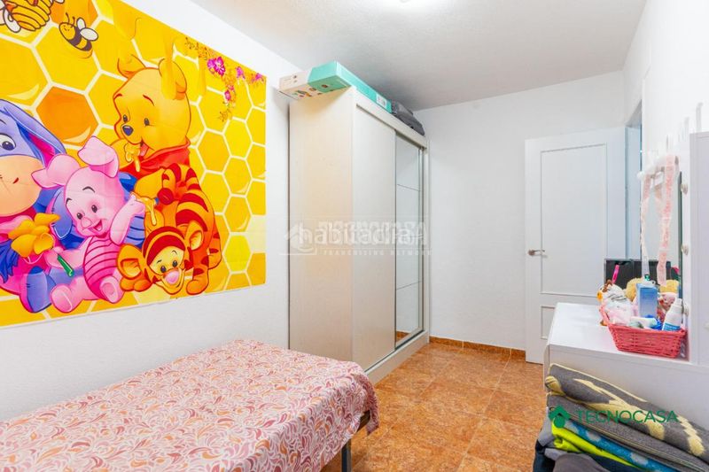 Foto dd5fe436-d5ae-436b-a01d-e432af7d735a. Pis amb aparcament a puebla de Vícar Vícar