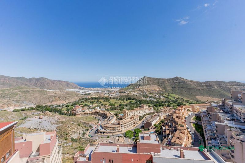 Foto 06eb12ee-6433-4c55-857a-32f2a9b1433e. Estudio piso en venta en La Envía Vícar