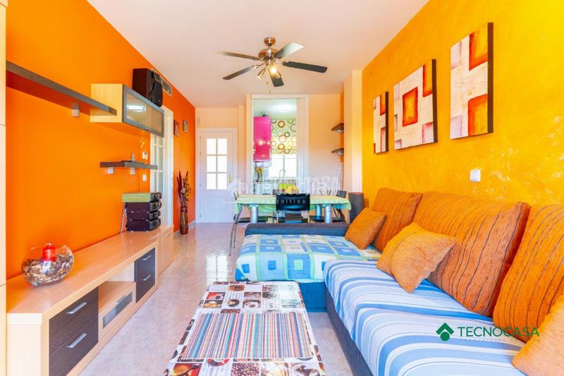 Foto a5d30d1a-ba12-43f1-8b68-32301803ed4b. Flat with parking in La Envía Vícar