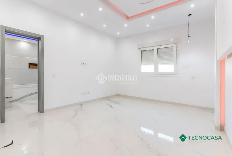Foto 3ea36aef-1727-4785-ba12-3e2da2de27d6. Casa aparellada amb piscina a Las Cabañuelas Vícar