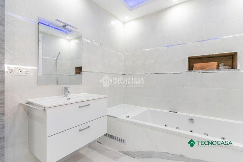 Foto ba60ea0e-aa96-4aad-86a0-676dbff0a0e4. Casa aparellada amb piscina a Las Cabañuelas Vícar