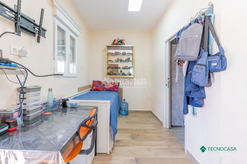 Foto d75f8361-2a52-4ba3-aae9-438e54b826b5. Masia amb aparcament a Vícar pueblo Vícar