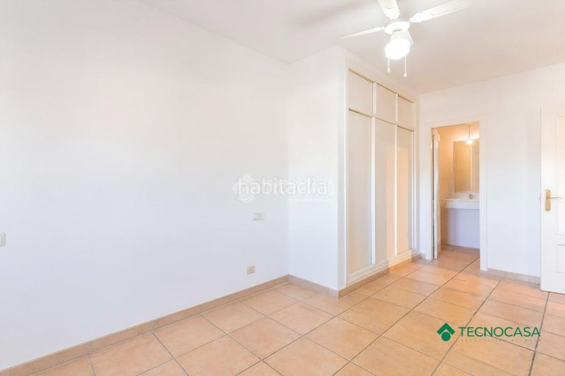 Foto f33d9782-5805-41a4-999e-55fa1bf1a3d3. Pis amb aparcament piscina a La Envía Vícar