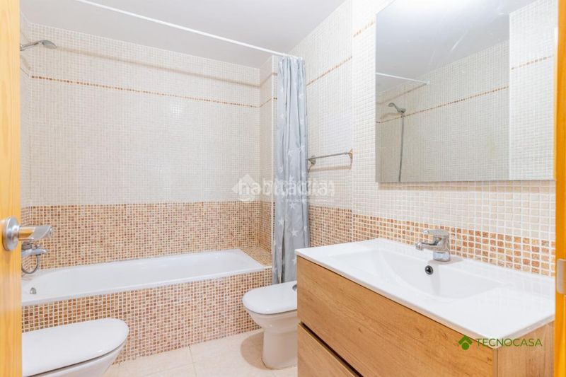 Foto 1f805457-1703-4dc5-8d0c-606a863b2746. Piso  en venta en La Envía Vícar