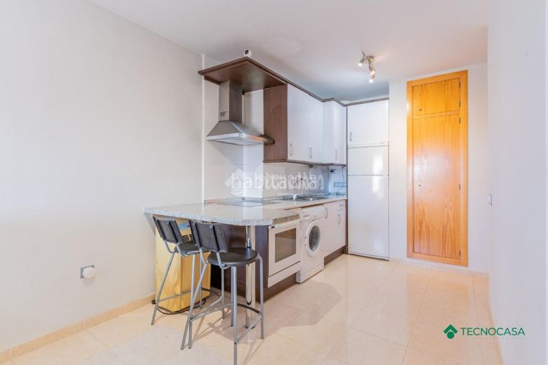 Foto 42a16db5-b44c-44b4-9fec-816055a072c2. Piso  en venta en La Envía Vícar