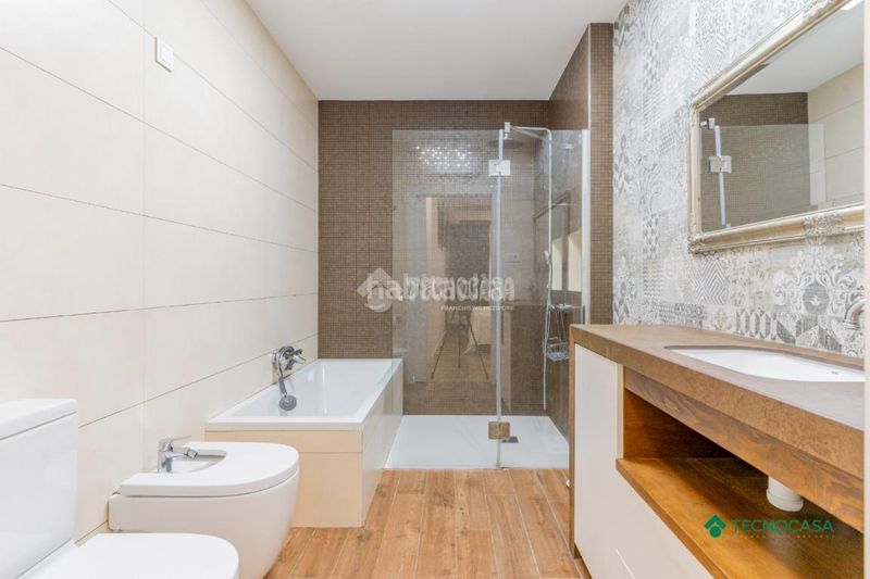 Foto e0d3776a-9846-4dfc-a122-89d77f613de0. Casa pareada casa en venta en Las Cabañuelas Vícar