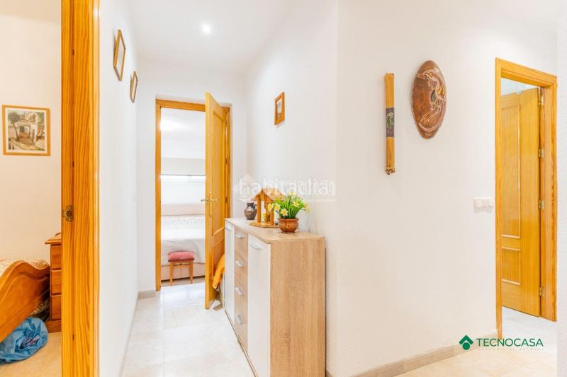Foto e9541fdb-a4a2-4bc4-915b-1f5894cc682f. Casa con parcheggio in Las Cabañuelas Vícar