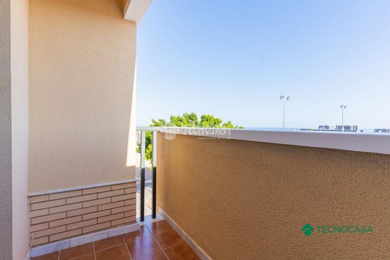 Foto b447a3c3-f780-4460-8f6a-a0abbb09fc96. Piso  en venta en La Gangosa Vícar