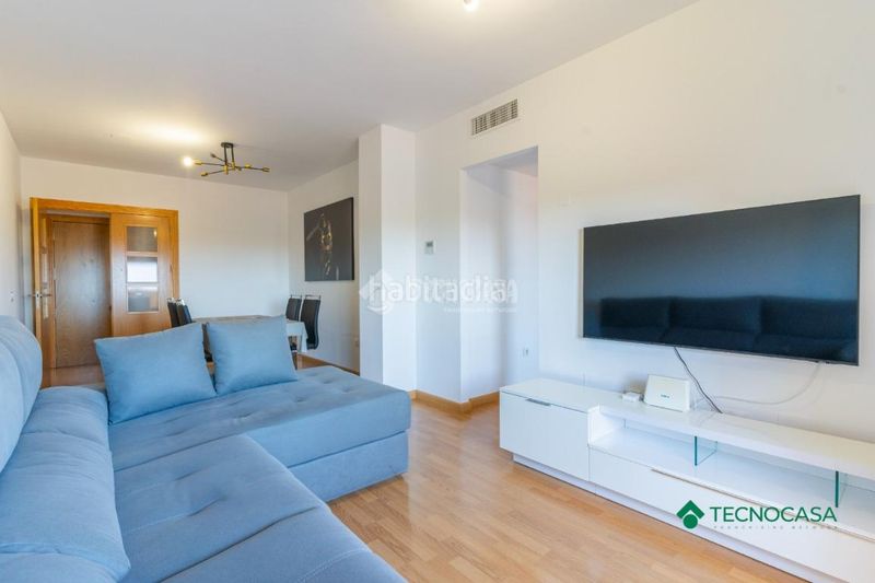 Foto c183ecd9-64e4-4853-a74e-8d095520b2a3. Piso  en venta en La Gangosa Vícar
