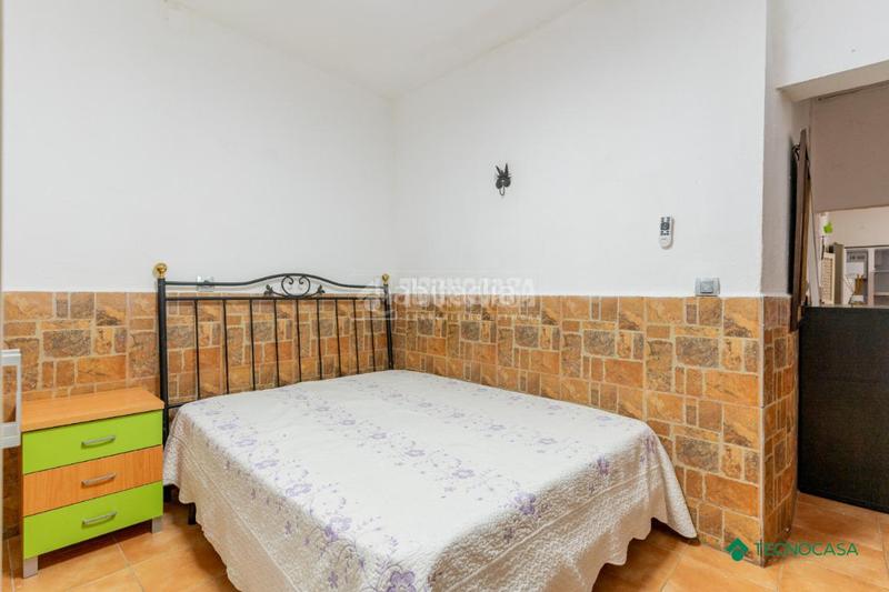 Foto 691cf3bb-820a-48d7-ac2d-227332abbdbe. Doppelhaus in Felix