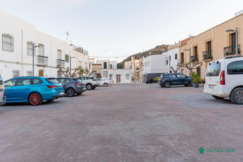 Foto 75909a77-2189-455d-bf36-6f9b4e653124. Doppelhaus in Felix