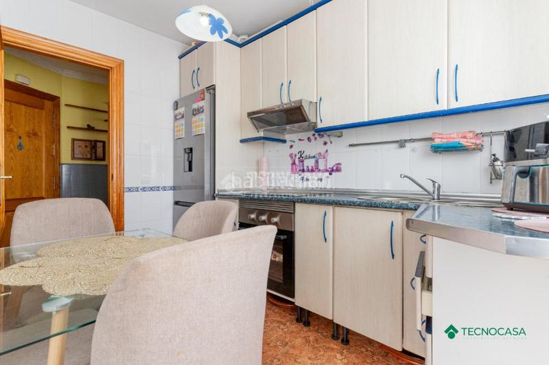 Foto 123a167f-a29a-4624-b2fc-f716e5cb2195. Piso  en venta en La Gangosa Vícar