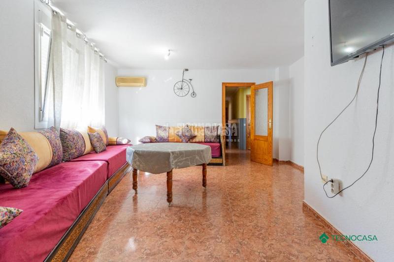 Foto 6223890b-9460-4bf5-9518-945a9b7e816c. Piso  en venta en La Gangosa Vícar