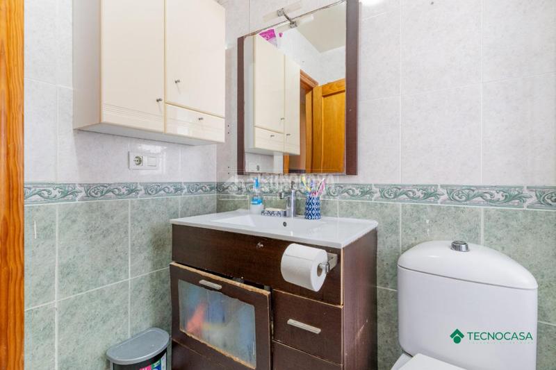 Foto 83c918bf-1eda-472a-ba2d-18ec7afa5cbc. Piso  en venta en La Gangosa Vícar