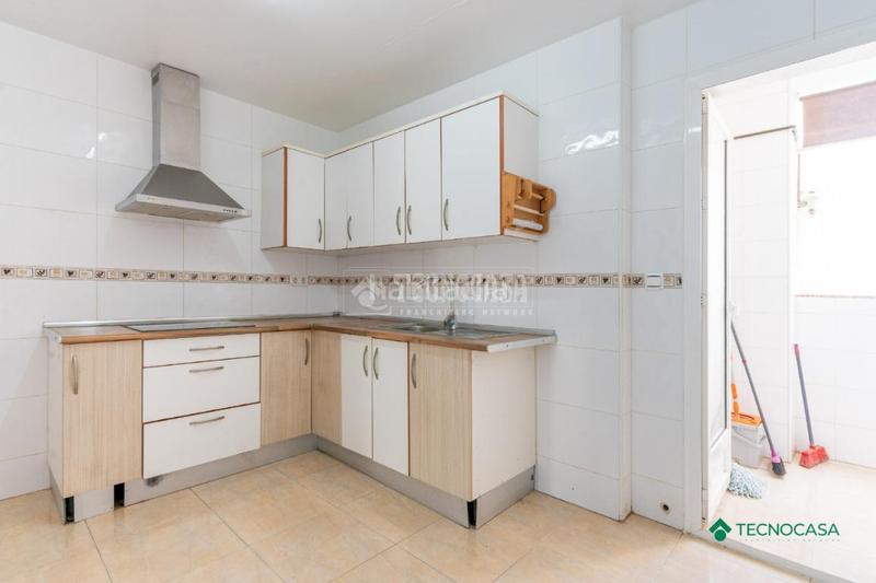 Foto c15a4fdf-f827-473e-b931-65829f65736a. Piso  en venta en La Gangosa Vícar