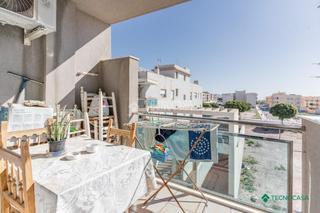 Piso en Las Cabañuelas. Piso en venta en vícar