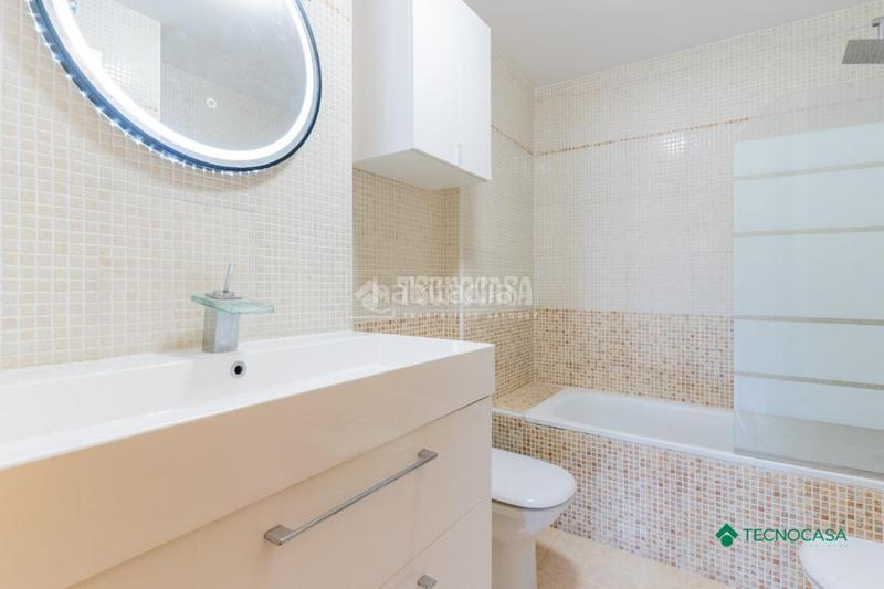 Foto e0748192-8608-4093-832a-e1210c273827. Piso  en venta en La Envía Vícar