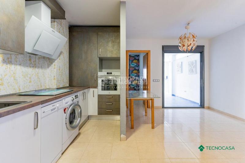 Foto 222dfdf0-6d0a-40ab-a3ca-c515dfae3b9c. Piso  en venta en La Envía Vícar