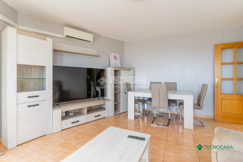 Foto a436434c-0cda-4419-99ee-82536112edca. Piso  en venta en Las Cabañuelas Vícar