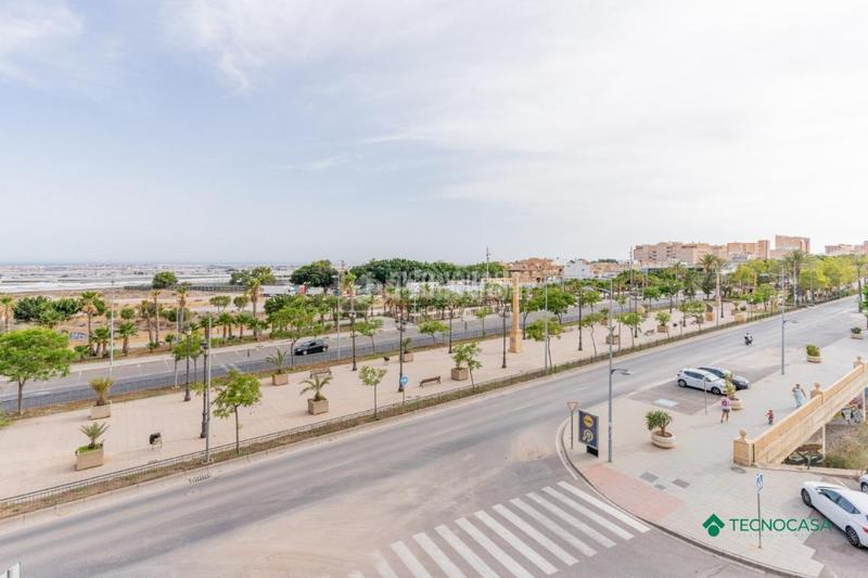 Foto f185c08c-6583-4918-bed5-b0b4686a27f2. Piso  en venta en Las Cabañuelas Vícar