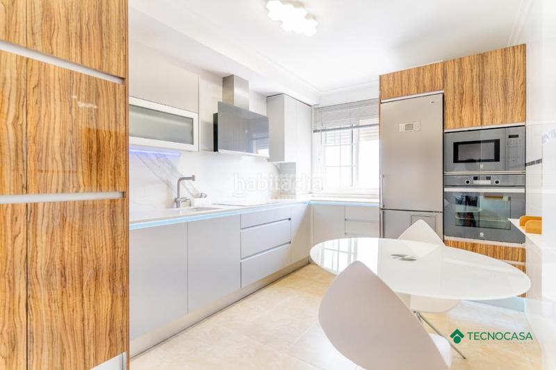 Foto fd1e4b08-c773-4d30-86f2-9850fa12e039. Piso  en venta en Las Cabañuelas Vícar