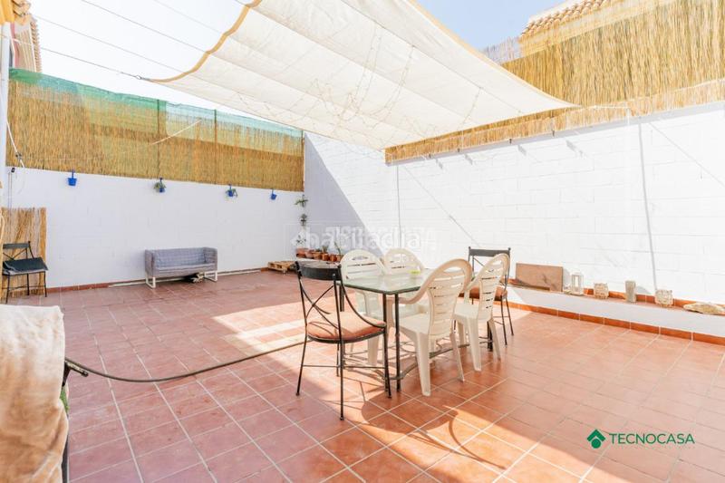 Foto 94bbb303-b184-49db-8cb8-9f8e0b419584. Casa pareada casa en venta en La Gangosa Vícar