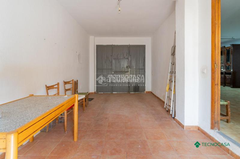 Foto 46ea4e08-1f2a-41b1-ae7b-e30debec7a0e. Casa aparellada amb calefacció aparcament a puebla de Vícar Vícar