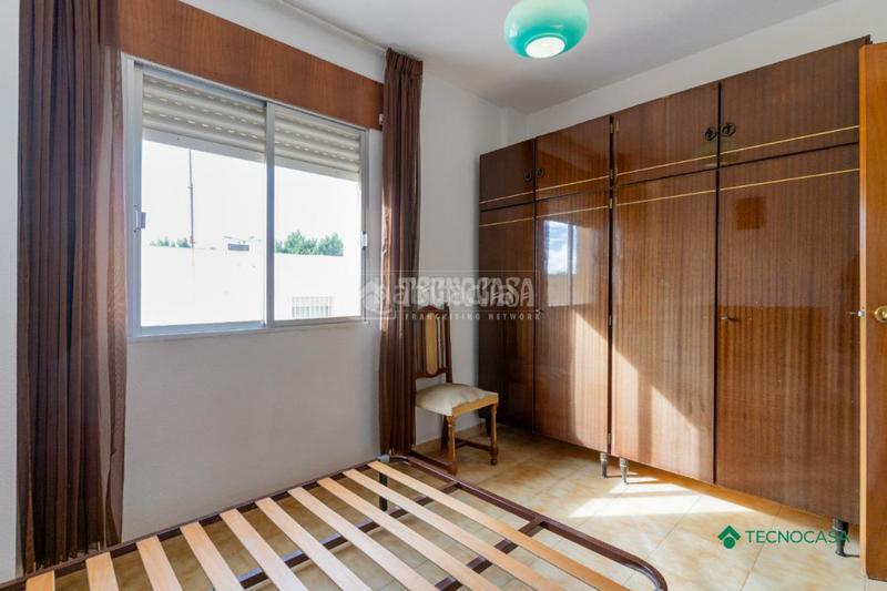 Foto 54f587f5-adfb-4d90-88a6-f7cb83bf551e. Casa aparellada amb calefacció aparcament a puebla de Vícar Vícar