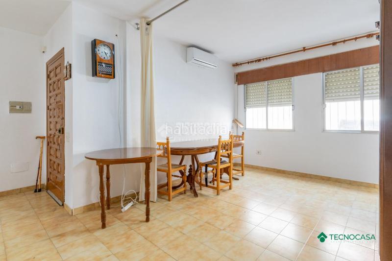 Foto 74537c51-efa8-4c5d-ad6c-b65898bda02f. Casa aparellada amb calefacció aparcament a puebla de Vícar Vícar