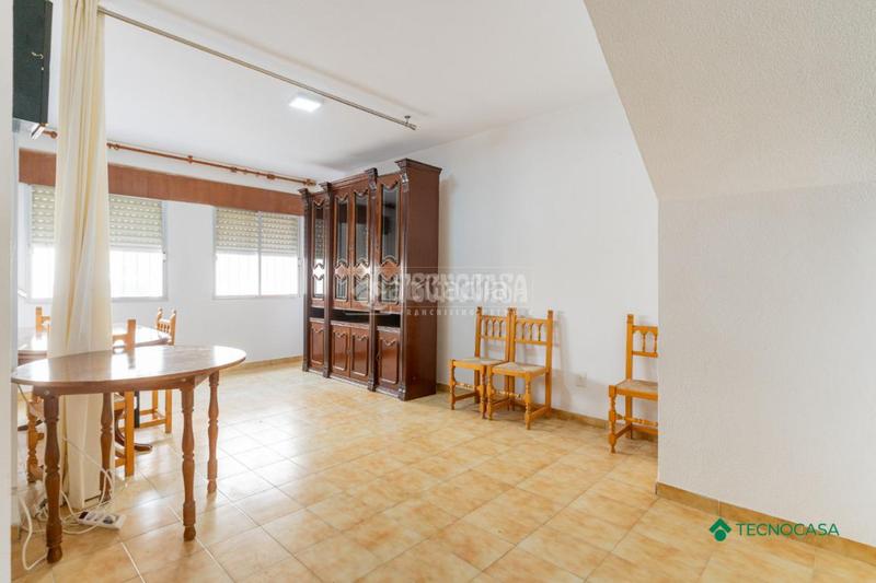 Foto a2e14439-5ca0-4d32-a1fe-6f4d5f1c3188. Casa aparellada amb calefacció aparcament a puebla de Vícar Vícar