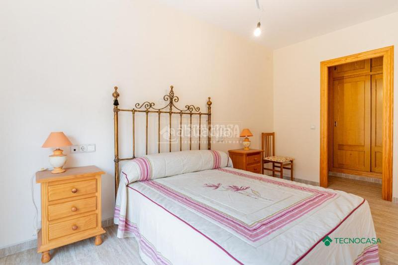 Foto 653b151d-ad7d-4796-8bde-50201e6e8772. Dúplex amb aparcament a La Envía Vícar