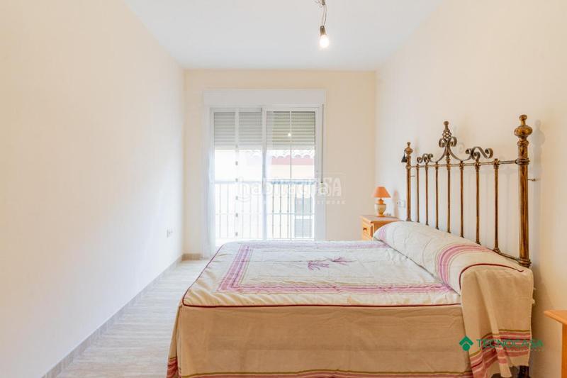 Foto ca7ac01f-293a-4a86-bbec-44d4171e42f8. Dúplex amb aparcament a La Envía Vícar