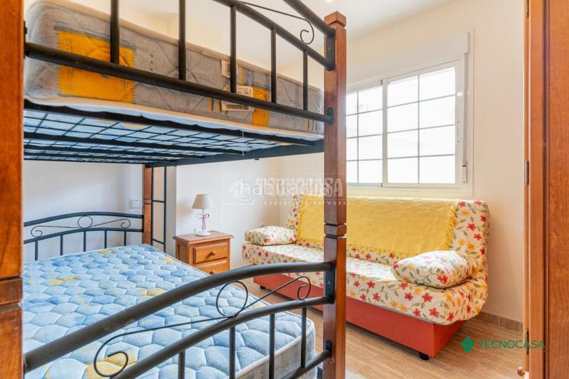 Foto fa851094-2666-4401-97d0-cb99f6e3add0. Dúplex amb aparcament a La Envía Vícar