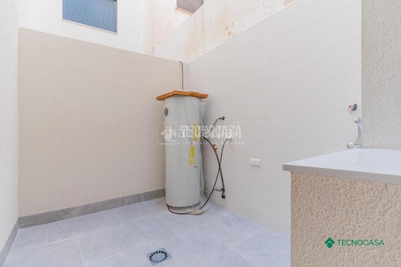 Foto 00db6801-f1d6-4d1f-811c-53acb6cf8d6c. Maison jumelée avec parking dans Las Cabañuelas Vícar