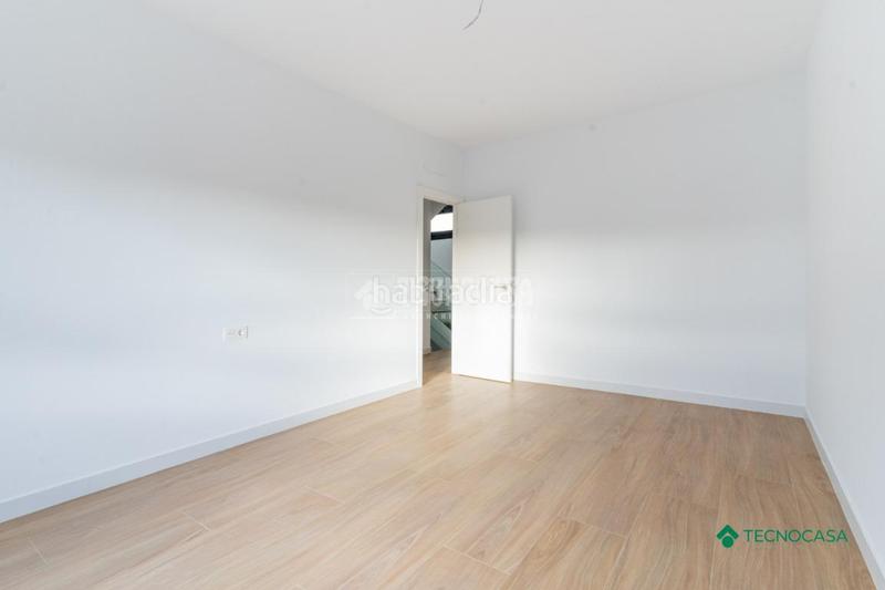 Foto 039a9730-4acd-43d8-b7fb-9700d0c8c81a. Maison jumelée avec parking dans Las Cabañuelas Vícar