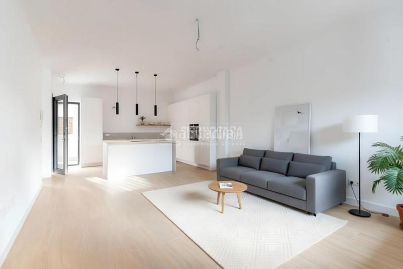 Foto 0d7f2dd2-ce8d-4474-a15b-b1a86235751c. Maison jumelée avec parking dans Las Cabañuelas Vícar