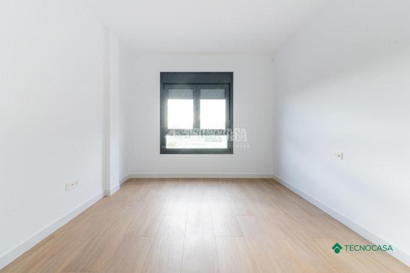 Foto e2306f4a-345f-4ad9-a621-6841c7e8193c. Maison jumelée avec parking dans Las Cabañuelas Vícar