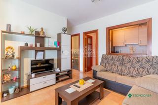 Etagenwohnung in Felix. Piso en venta en vícar