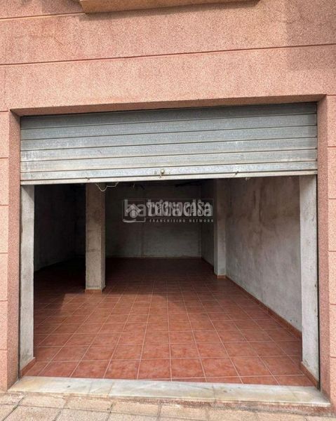 Foto 70570941-d3ac-4c31-922f-0e97bfe77392. Aparcament cotxe a Las Cabañuelas Vícar