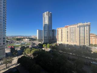 Pis a Avinguda de les corts valencianes 43. Se vende excelente vivienda en cortes valencianas, valencia