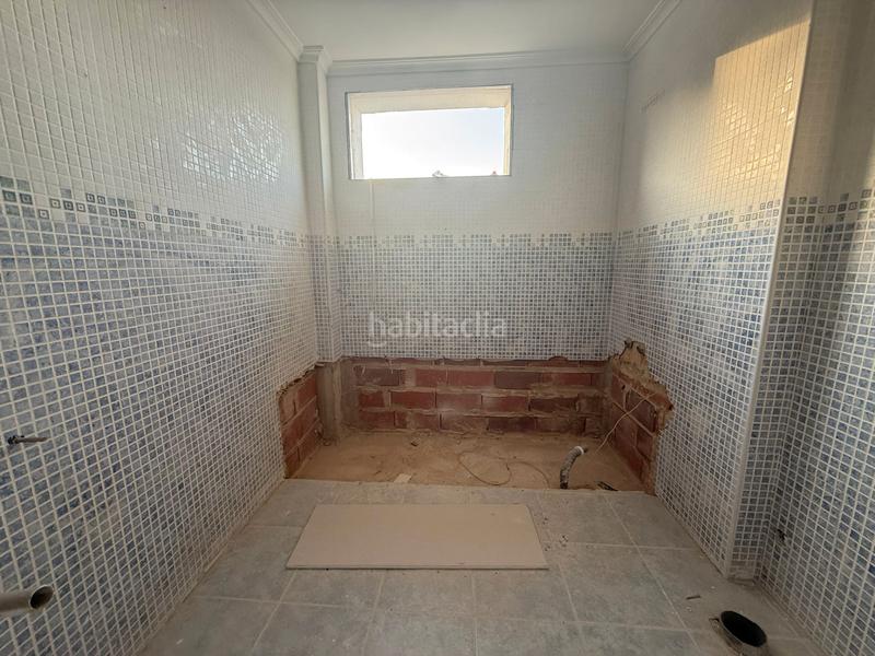 Foto 42e14e4b-85ed-4bf7-b3af-61ea6fd6216d. Casa aparellada a calle opalo 109 a Las Pedrizas Chiva