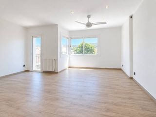 Appartamento  Calle bòvila. Piso y parquing