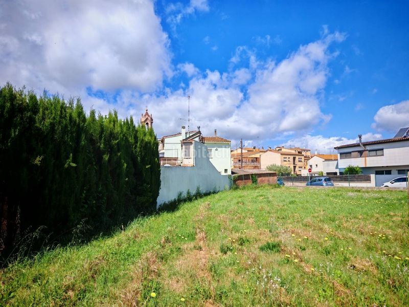 Foto 54af9e99-63b9-4e67-a0a1-06cb2a1ebf6b. Terreny residencial a Verges
